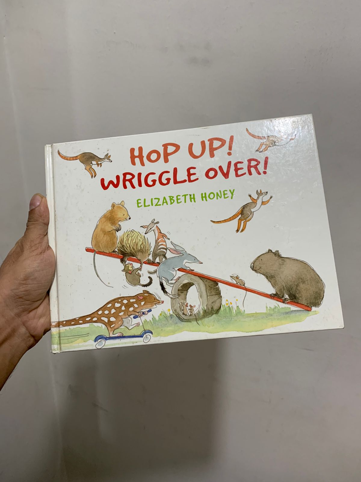 Hop Up! Wriggle Over!
