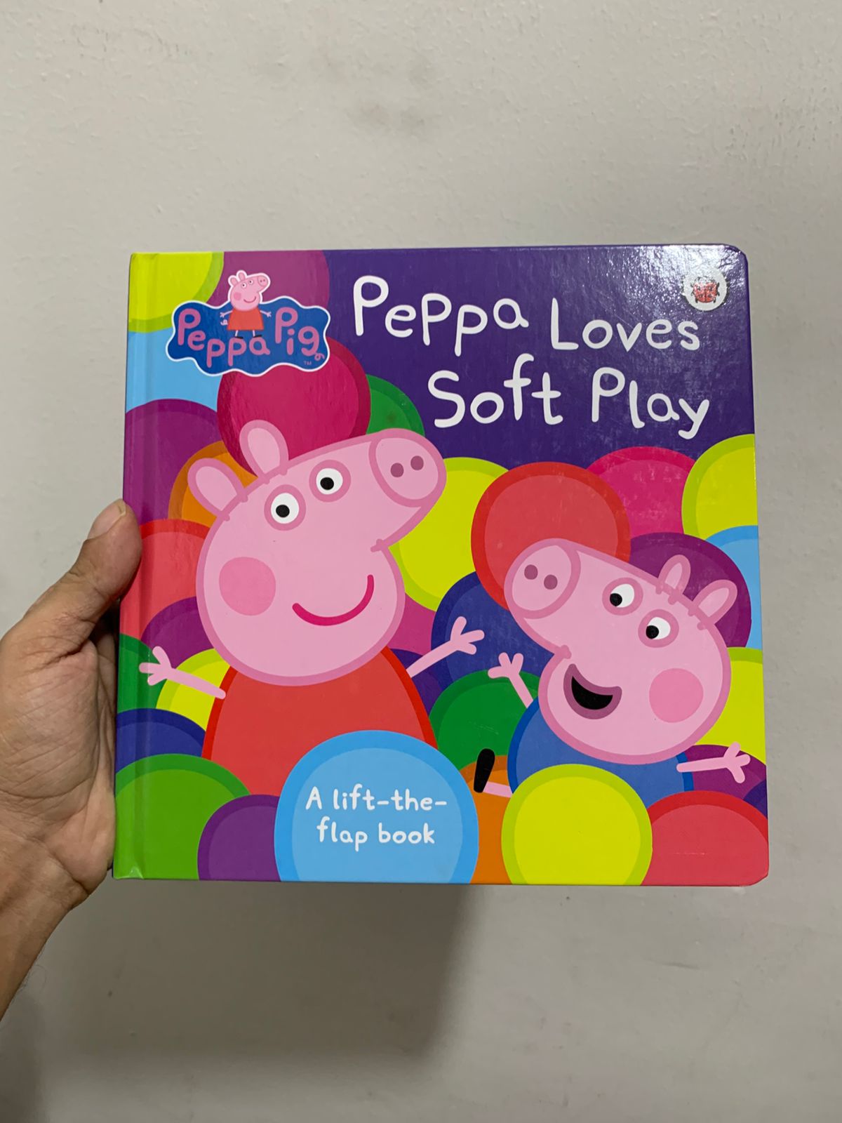Peppa Loves Soft Play