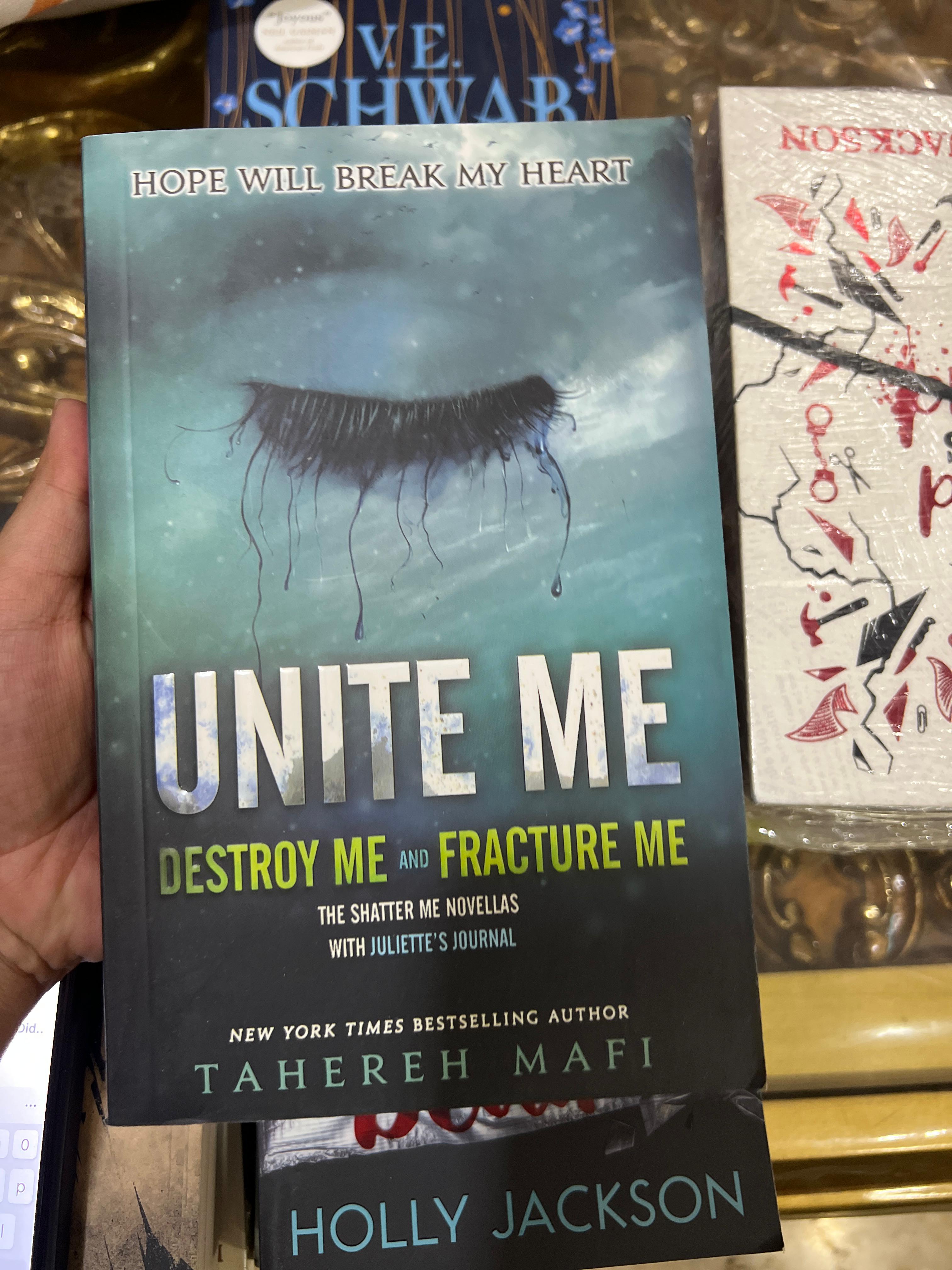 Unite Me - Tahereh Mafi
