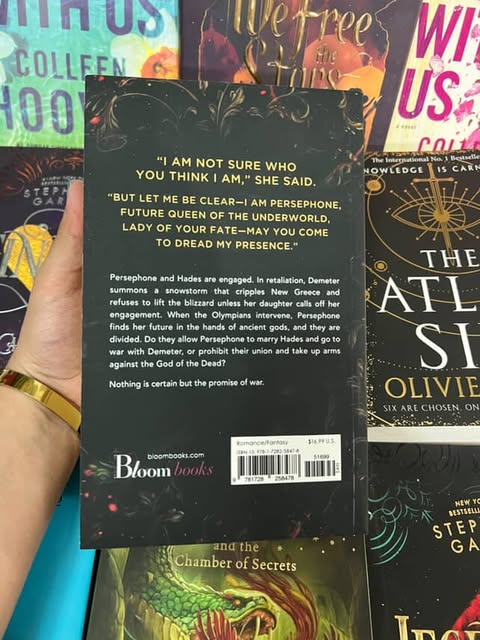 A Touch of Ruin (Original edition) Booklify