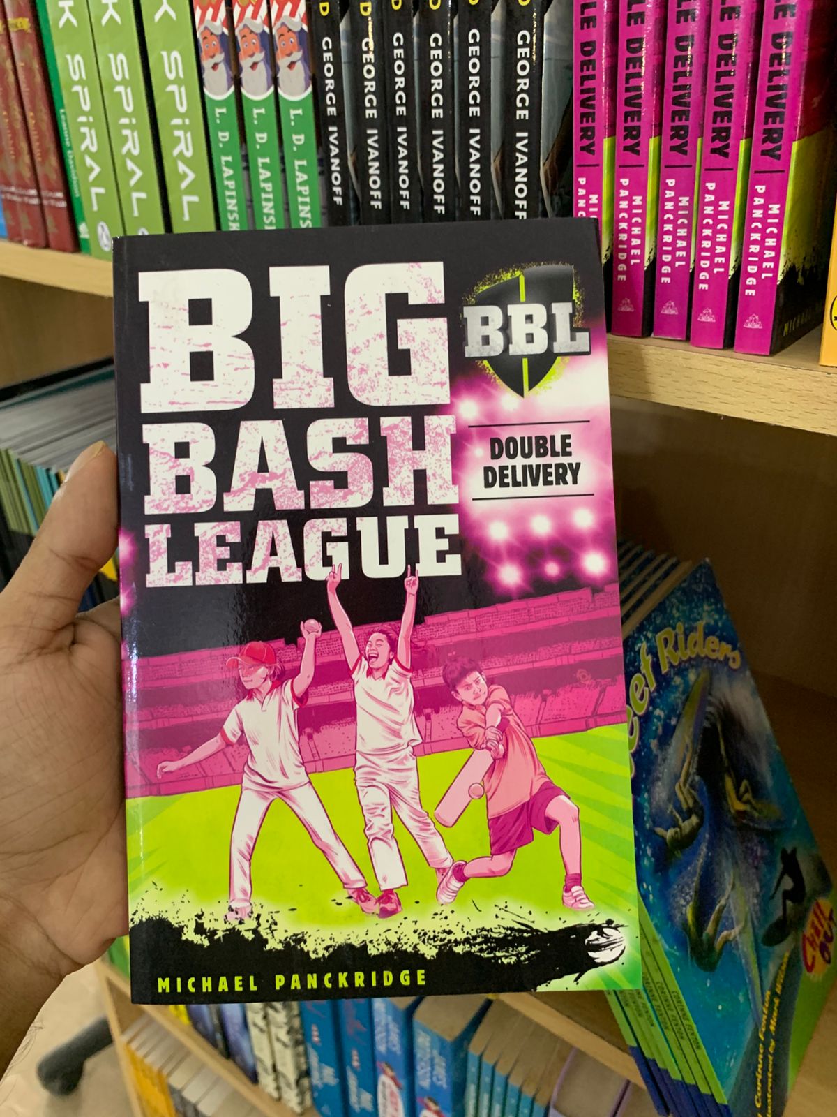 Big Bash League 3: Double Delivery (Original Edition) Booklify
