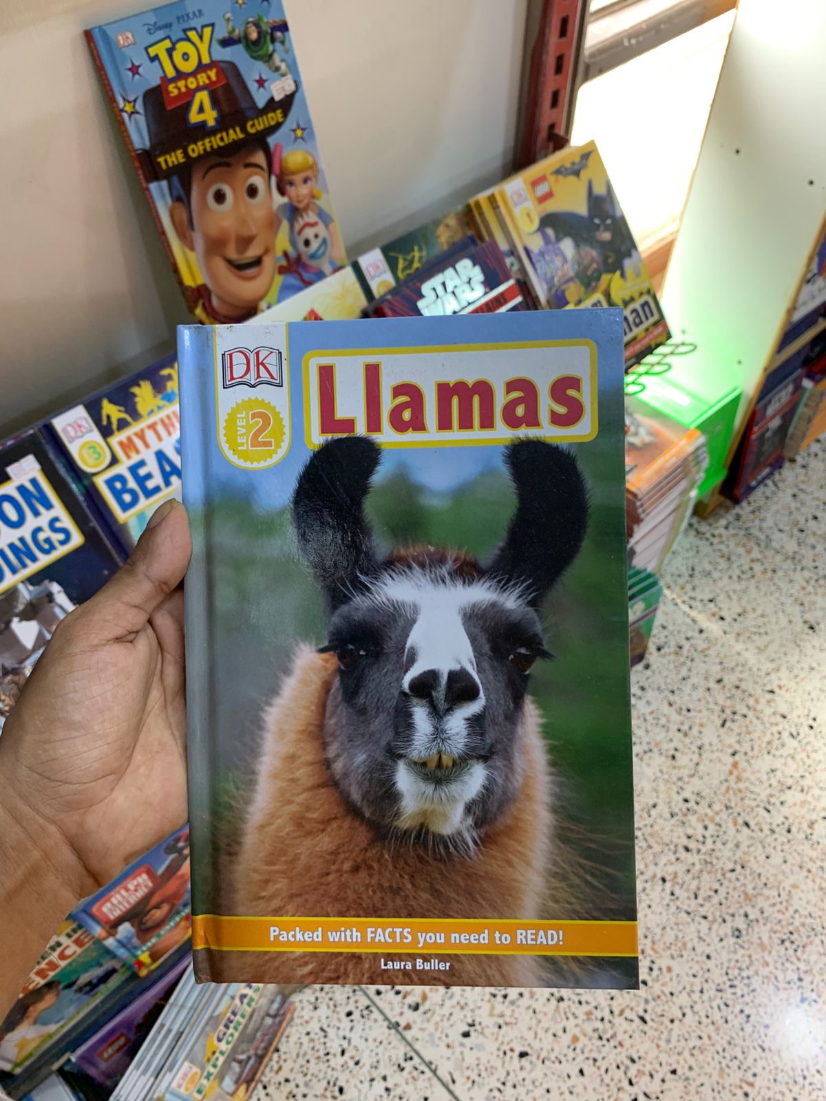 Star Wars The Rise of Skywalker The Galactic Guide   (Original Edition) Booklify