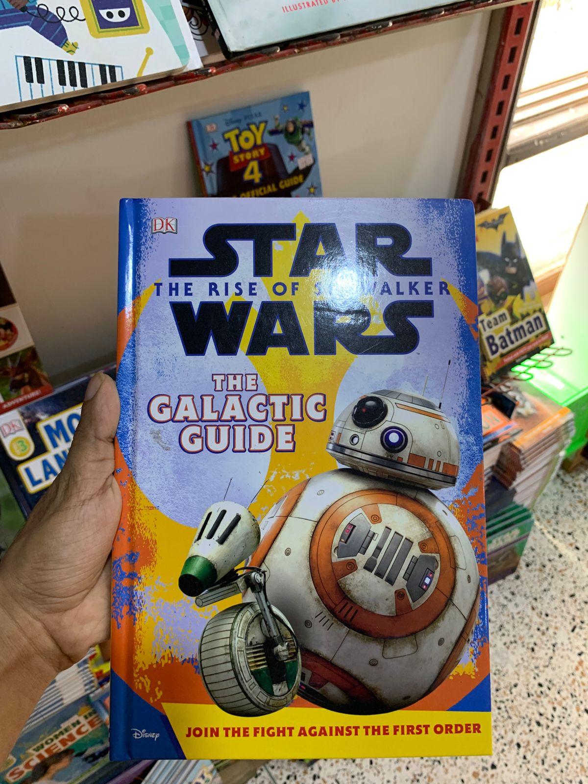 Star Wars The Rise of Skywalker The Galactic Guide   (Original Edition) Booklify