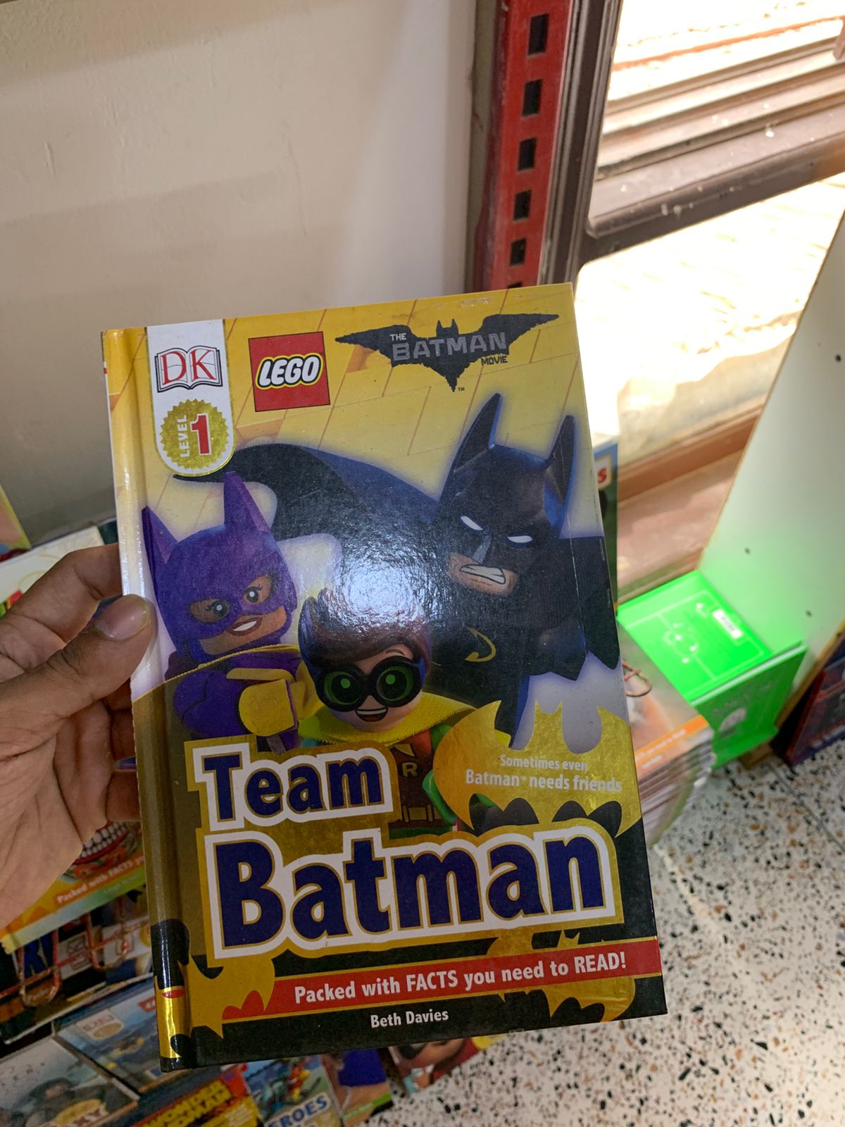 Team Batman (DK Readers, Level 1: The Lego Batman Movie) (Original Edition) Booklify