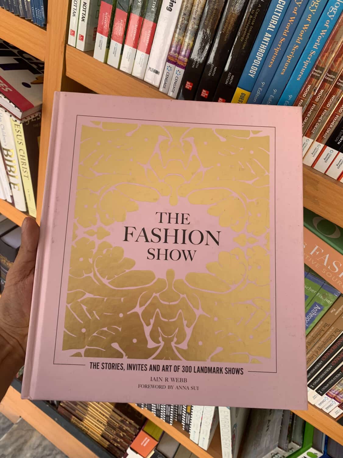 The Fashion Show: The stories, invites and art of 300 landmark shows