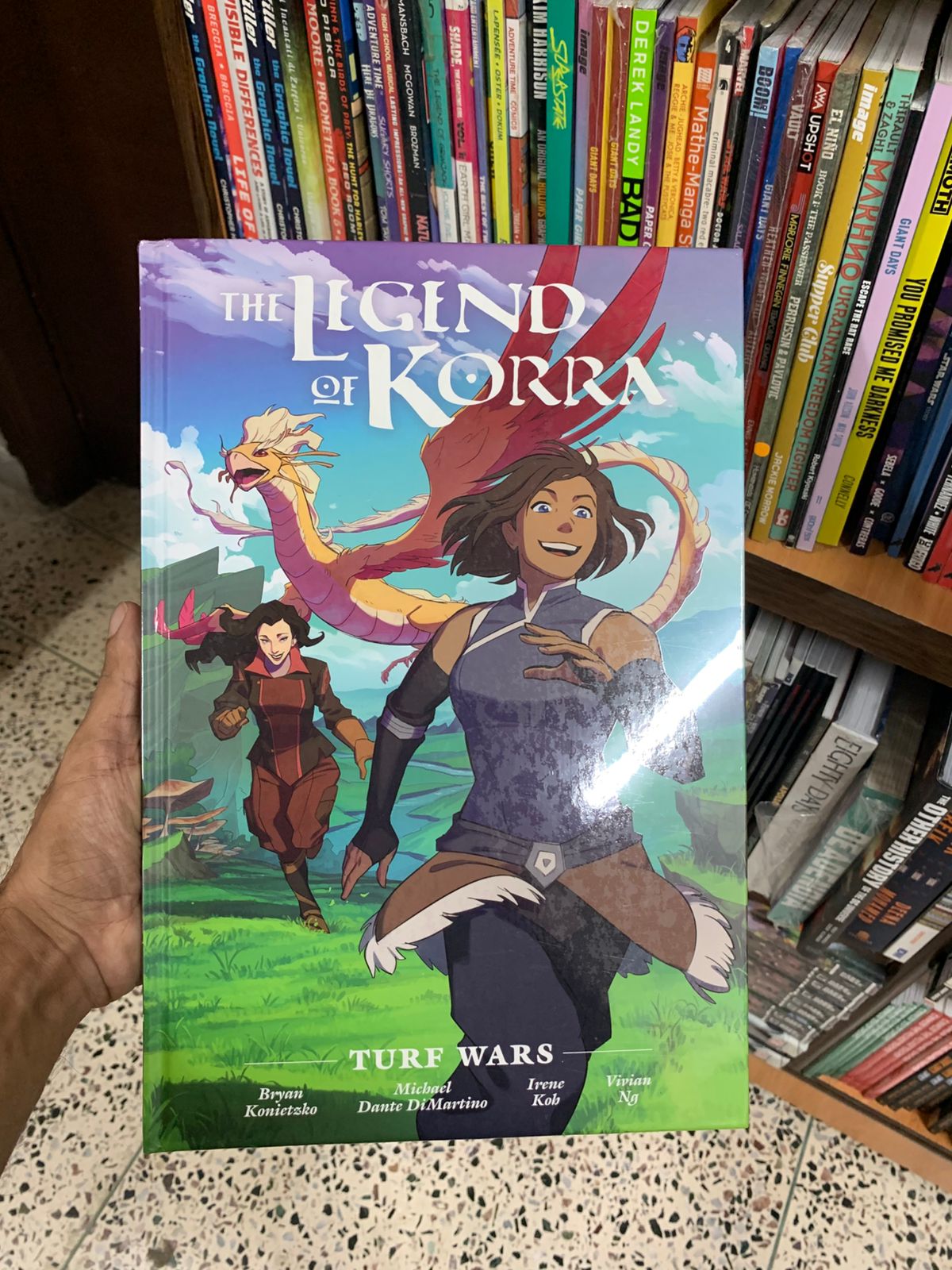 The Legend of Korra: Turf Wars Library Edition   (Original Edition) Booklify