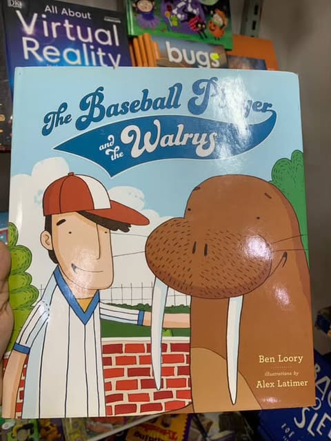 Look See, Look at Me (Original edition) Booklify