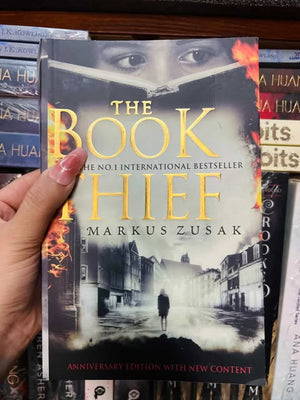 The Book Thief by Markus Zusak (Original Edition) Booklify