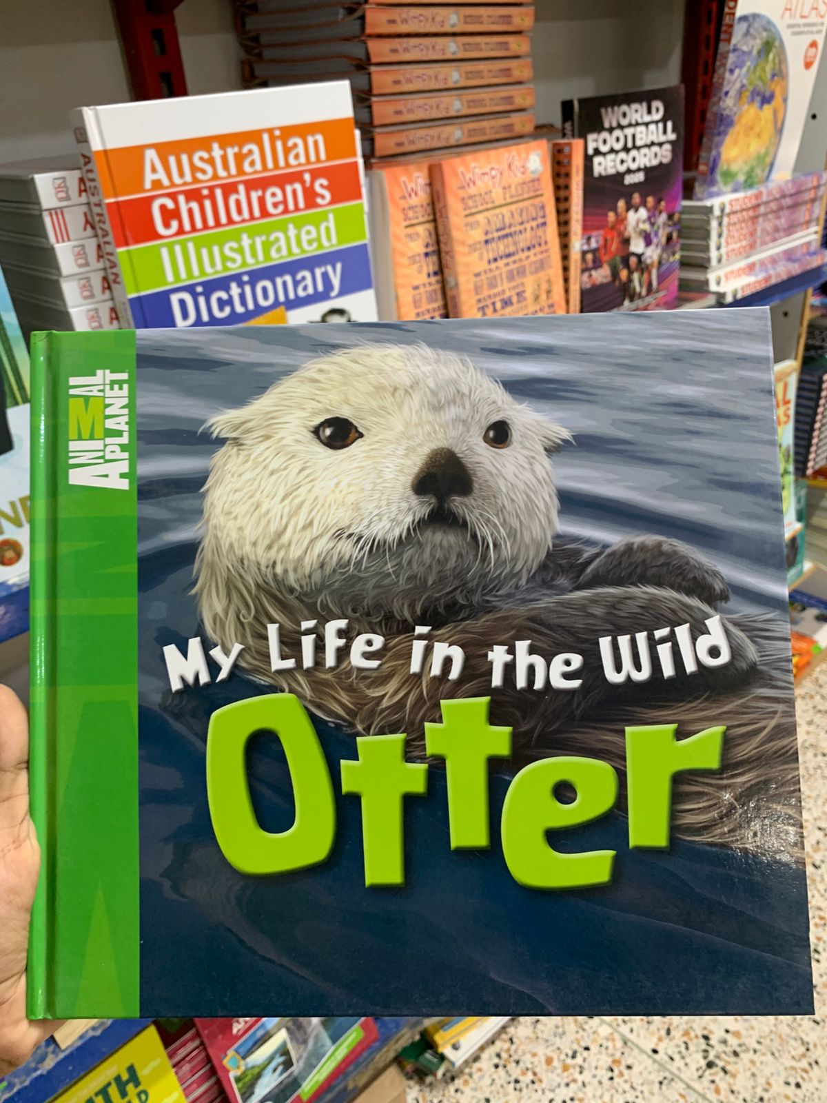 Humongous Fungus (Underground and All Around) (Original Edition) Booklify